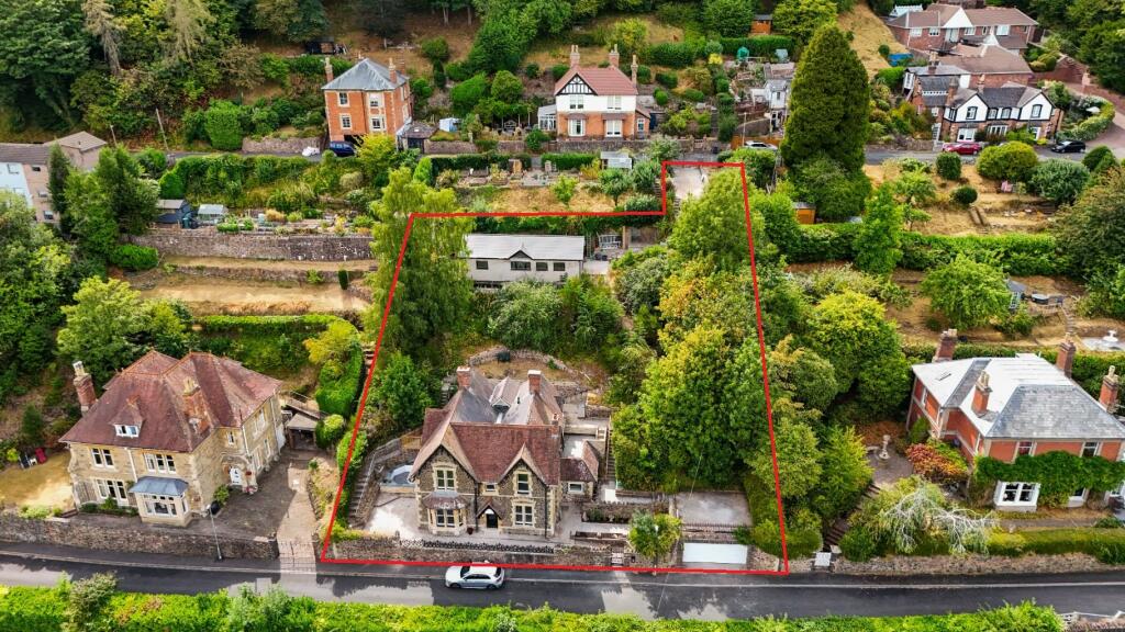 Main image of property: Broomlea, Hanley Terrace, Malvern, Worcestershire, WR14 4PF
