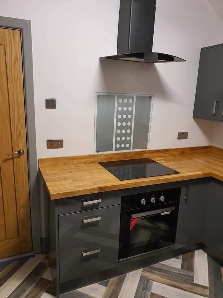 Apartment in Swansea - More