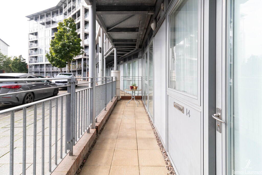 Mason Way, Park Central, Birmingham photo 4