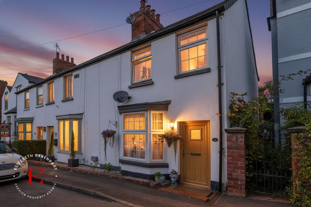 Main image of property: Lower Ladyes Hills, Kenilworth, CV8