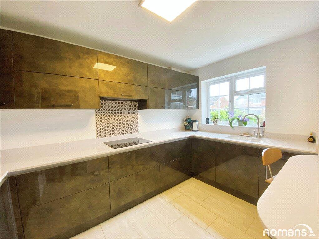 House in Guildford - View 5