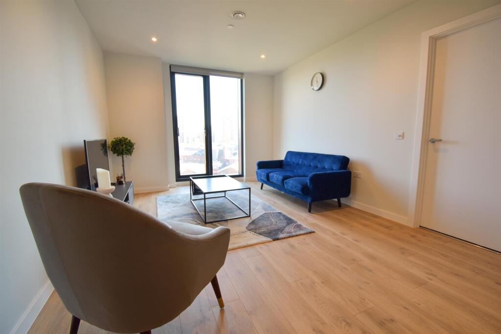 Apartment in Manchester - View 2