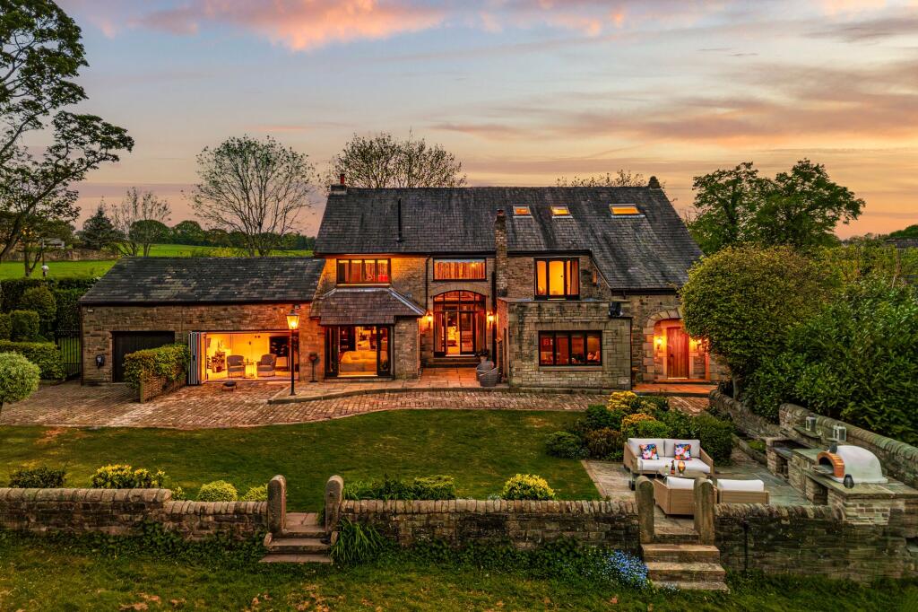 5-bed detached on Higher Lane, Dalton, WN8, £2,500,000