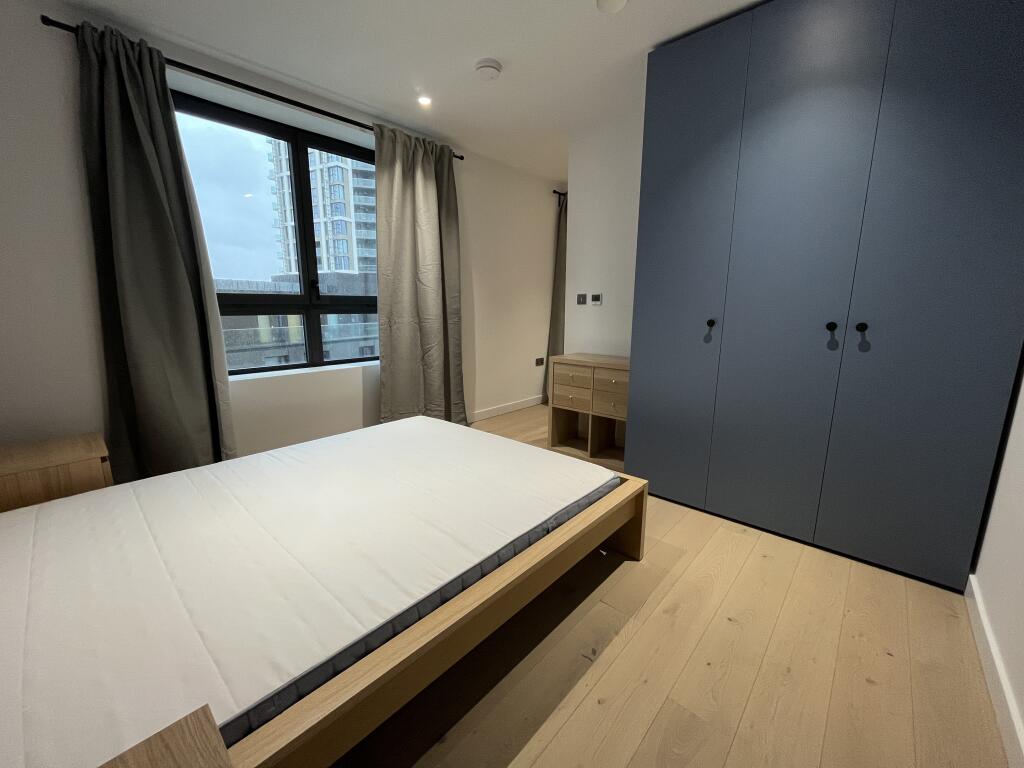 Apartment in London, Royal Borough of Greenwich - View 5