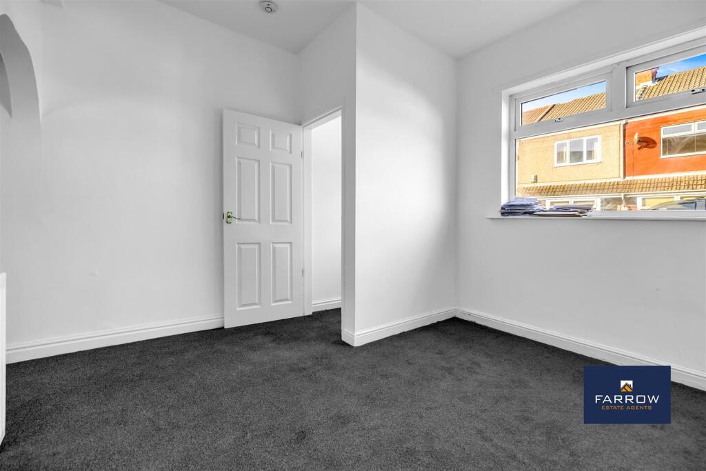 House in Doncaster - View 5