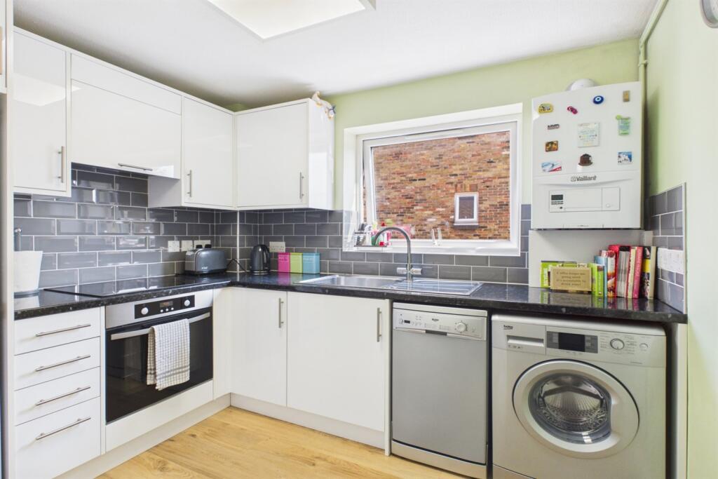 Apartment in London - View 4