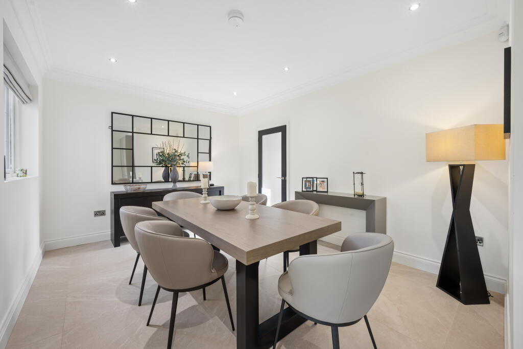 House in Stockport - View 5