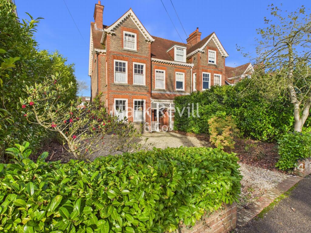 Main image of property: Sunte Avenue, Lindfield, RH16