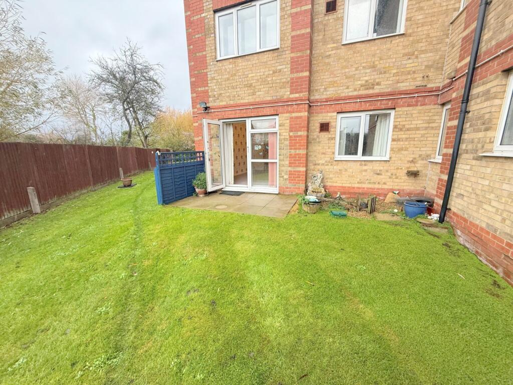 Main image of property: Amberley Court, 27 Freshbrook Road, Lancing, West Sussex, BN15