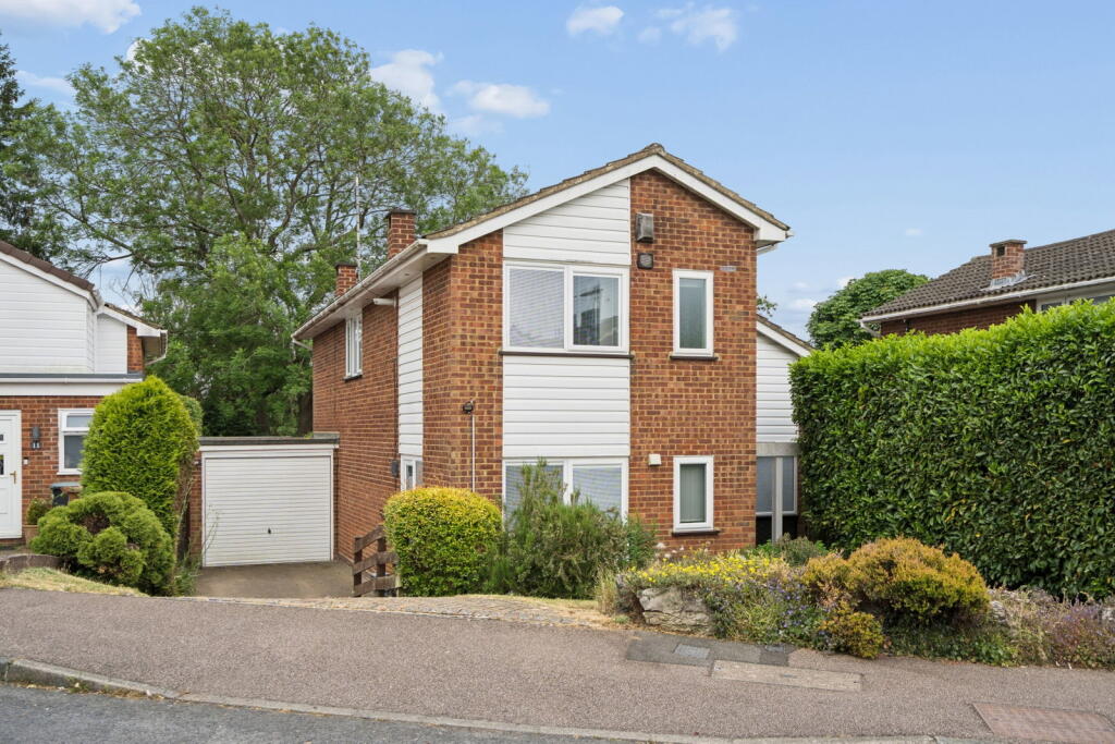 Main image of property: Arnett Way, Rickmansworth, Hertfordshire, WD3
