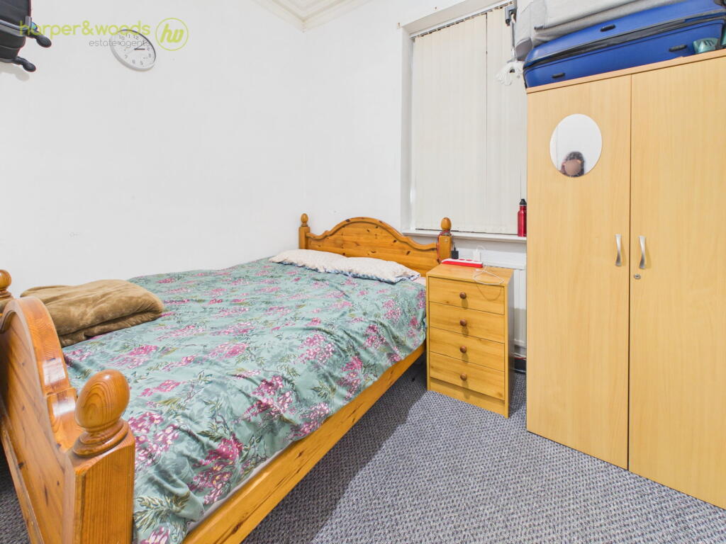 Apartment in Wirral, Liverpool City Region - More