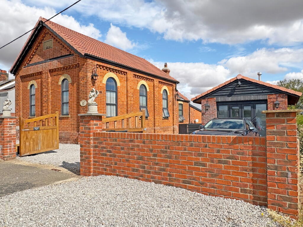 Main image of property: Spilsby Road, Thorpe St. Peter, Skegness, Lincolnshire, PE24 4PR