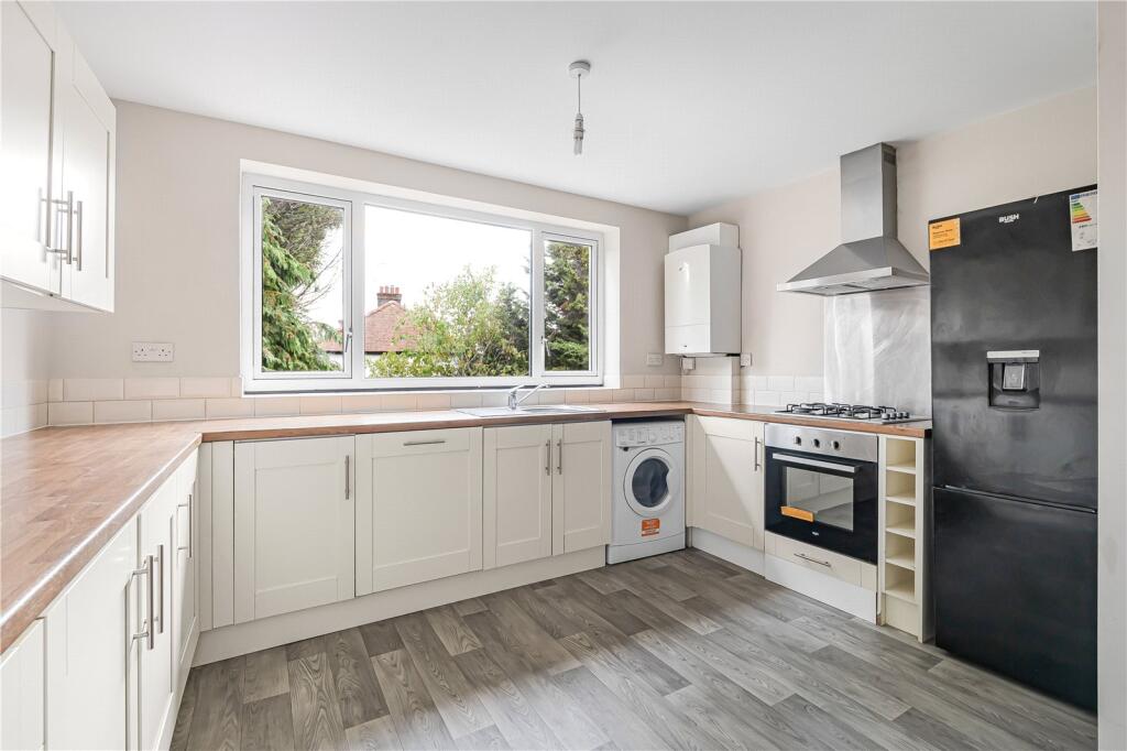 Apartment in London - View 3