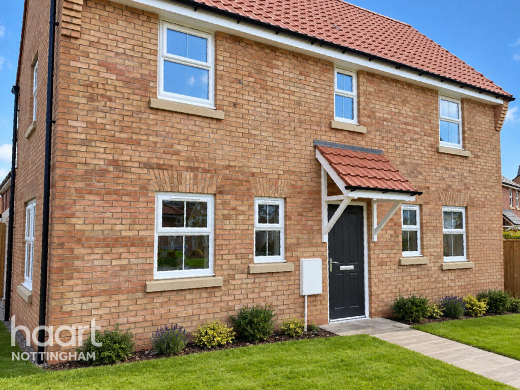 3-bed semi-detached on Hart Grove, Bingham, £146,250