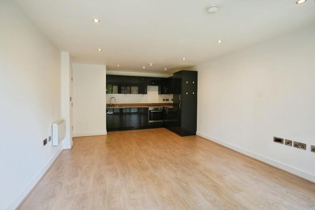 Main image of property: 210 Hall Lane, Manchester