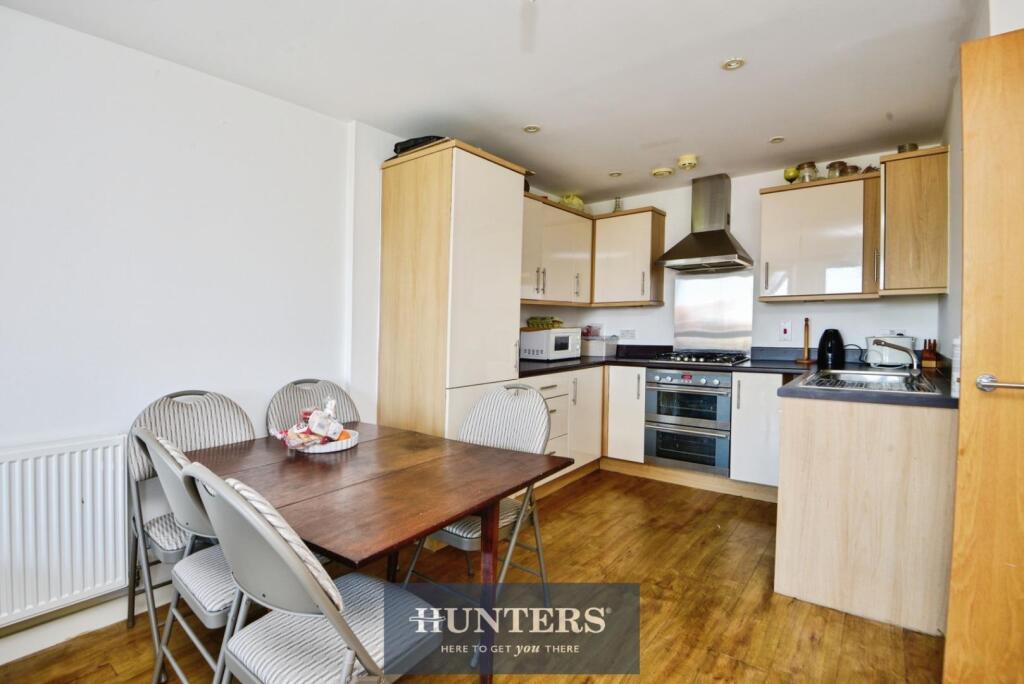 Main image of property: 86 Northolt Road, Harrow