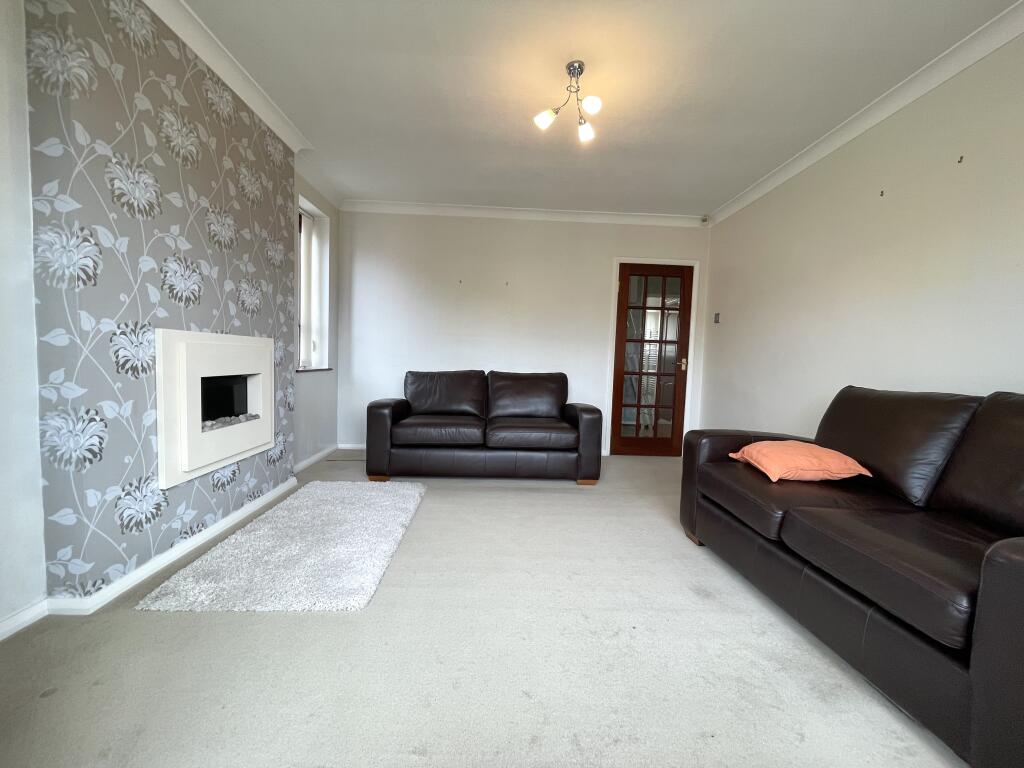 House in Stockport, Cherry Tree - View 4