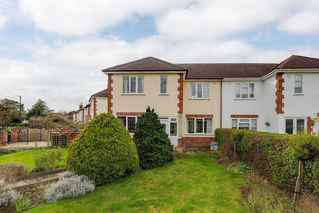 Main image of property: Curzon Park North, Chester, CH4