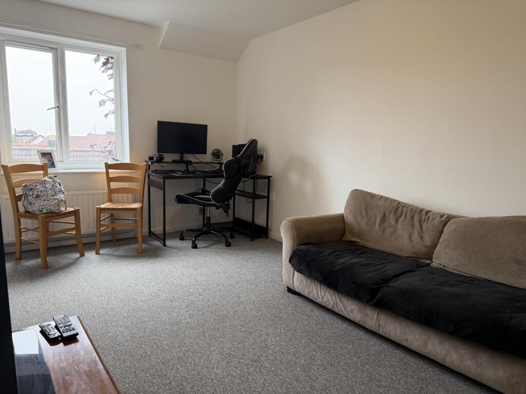 Apartment in Bath, Frome - View 4
