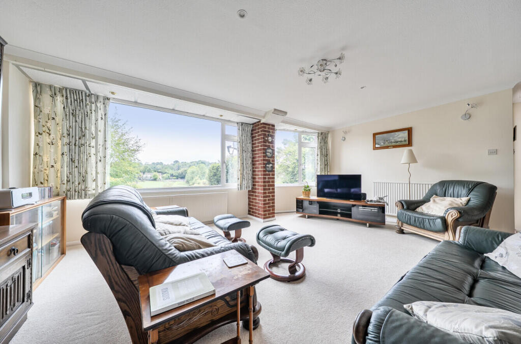 House in London - View 5