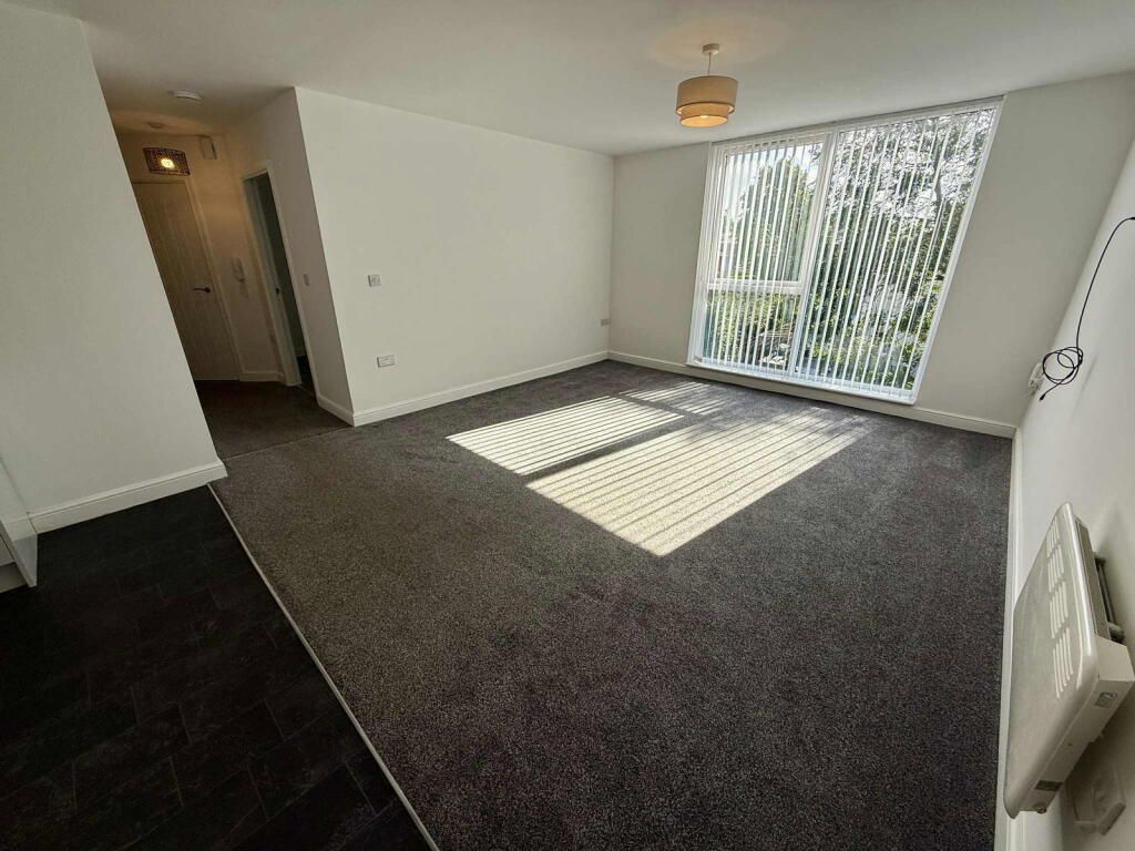 Apartment in St Helens, Portico, Grange Park - View 5