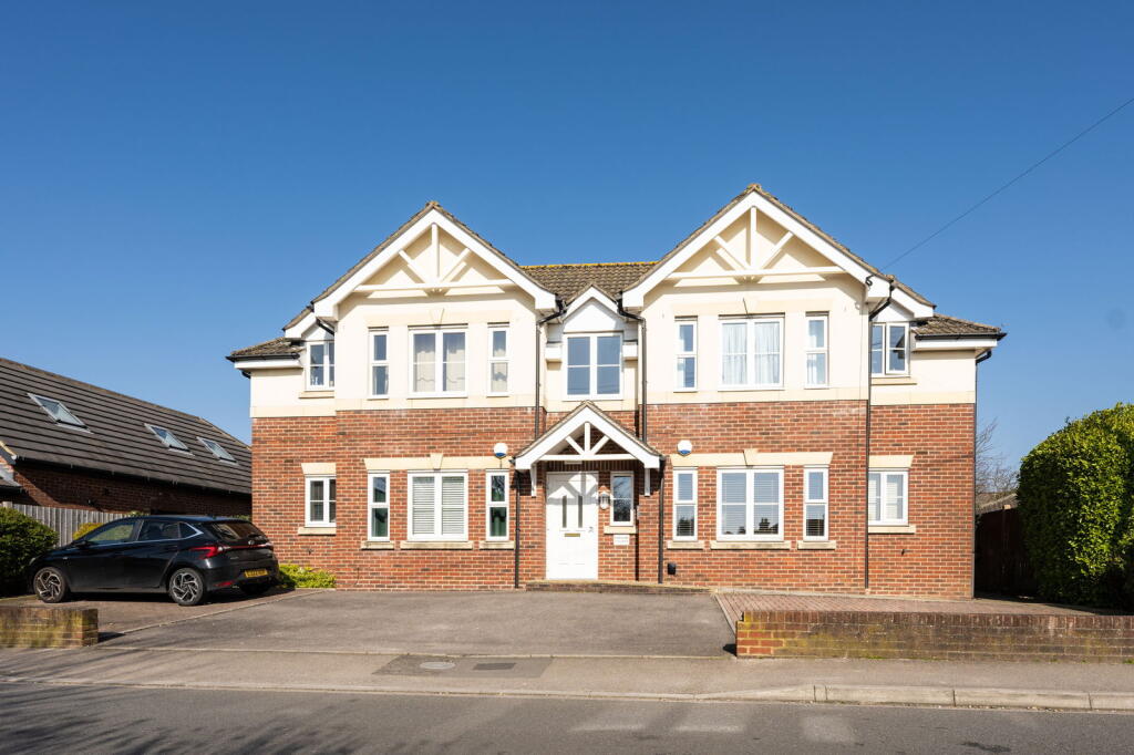 Main image of property: South East Road, Southampton, SO19 8TR