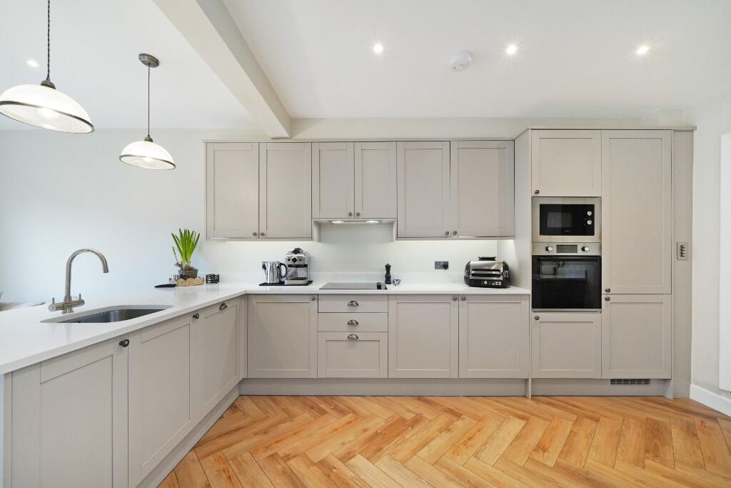 Main image of property: Whittington Road, London, N22