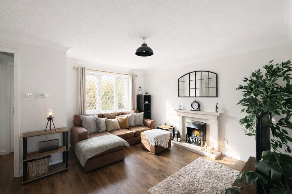 Blackdown Close, Dibden Purlieu photo 4