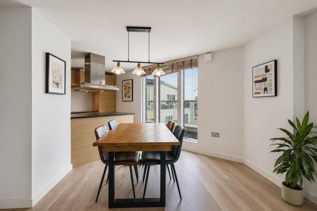 Apartment in London - View 5