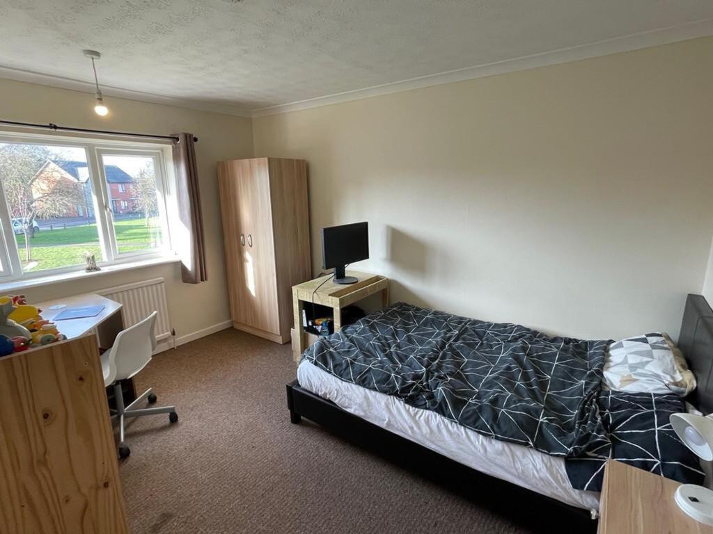 Blankney Crescent, Lincoln, LN2 photo 4