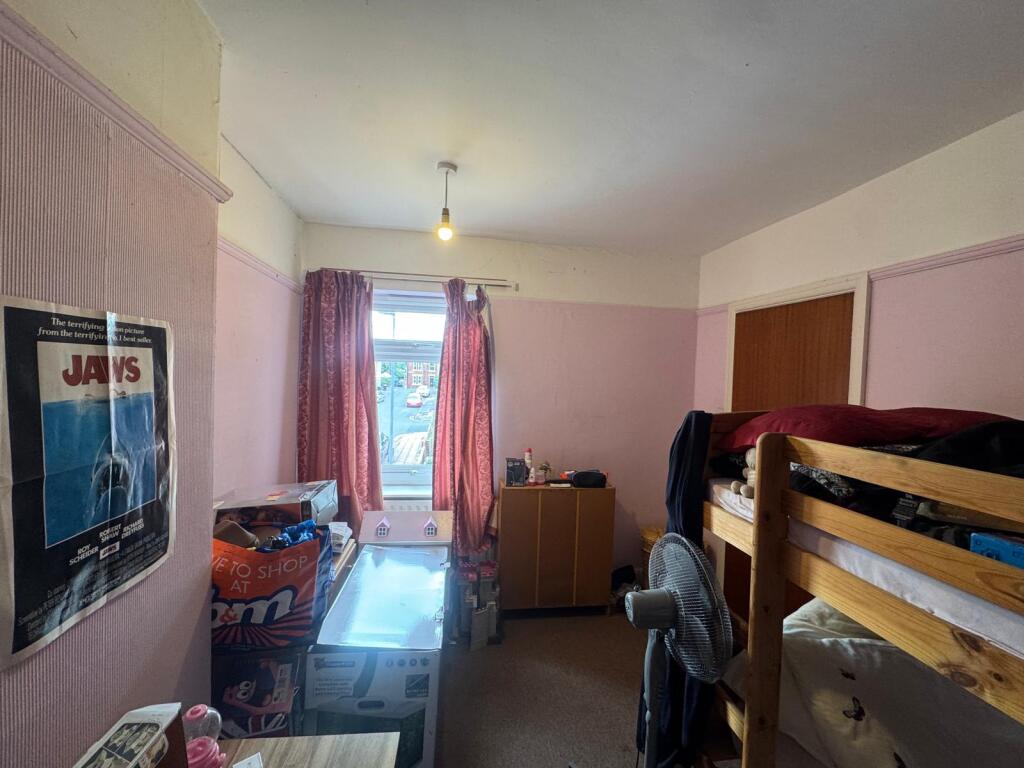House in Ashfield, Sutton in Ashfield, Dalestorth - More