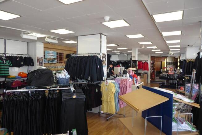 P1070460 - Ground Floor P4 MT (7).JPG