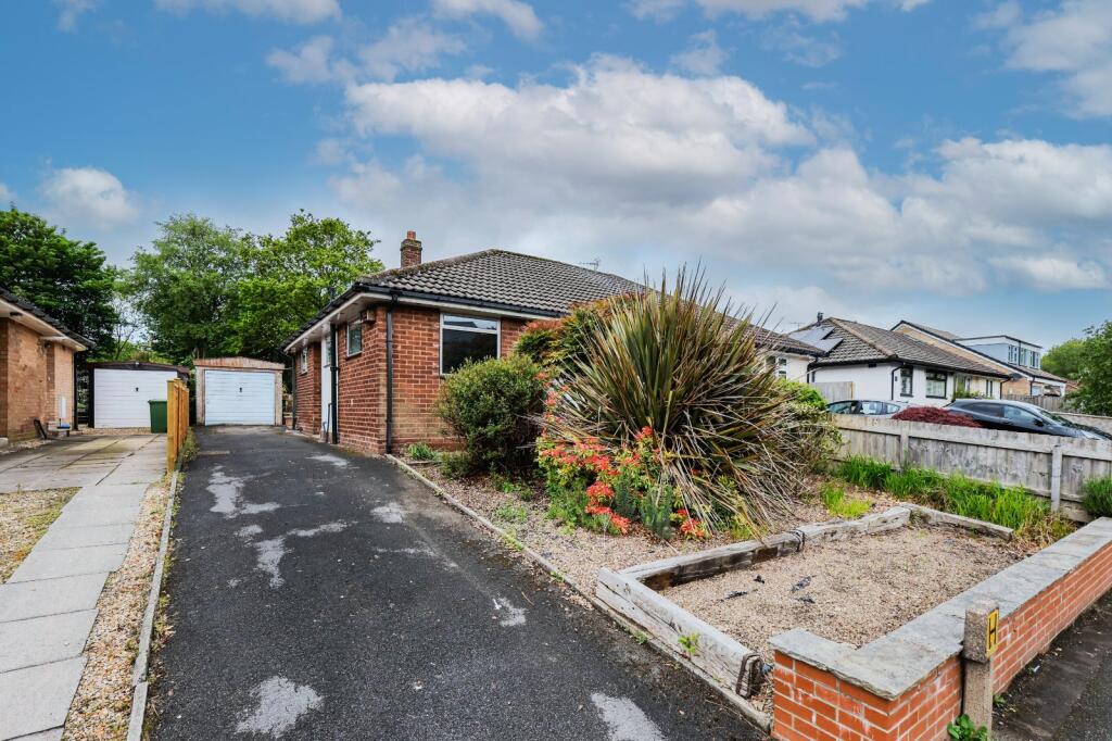 Main image of property: Moseley Wood Croft, Leeds, West Yorkshire, LS16