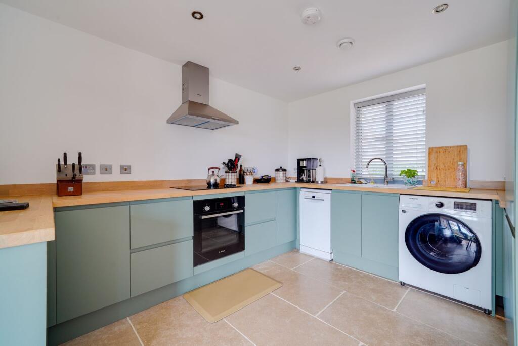 House in Peterborough - View 4