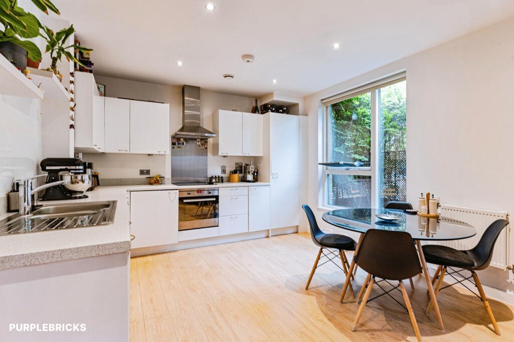 Apartment in London - View 4