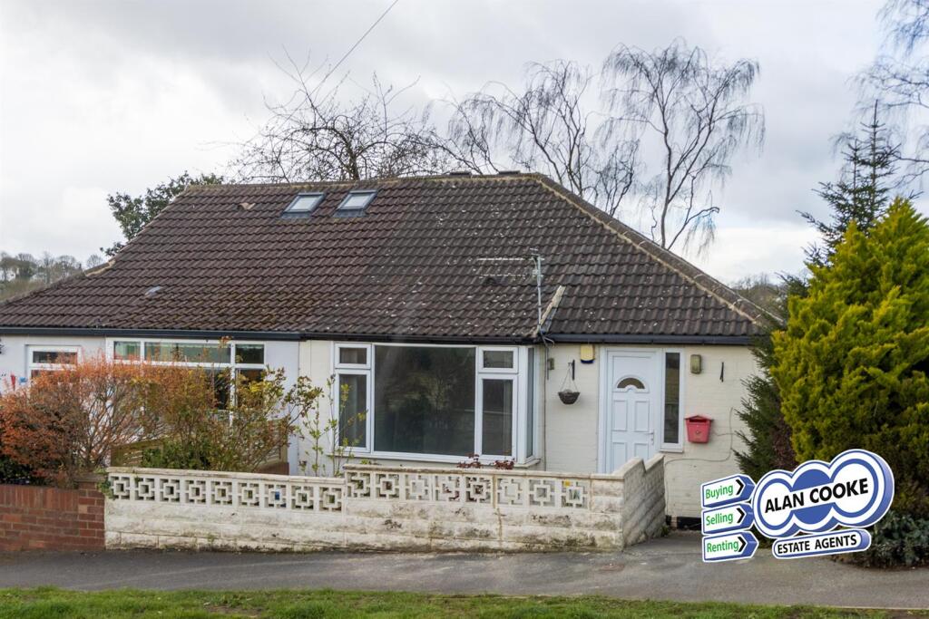 Main image of property: Sunset Road, Meanwood, Leeds