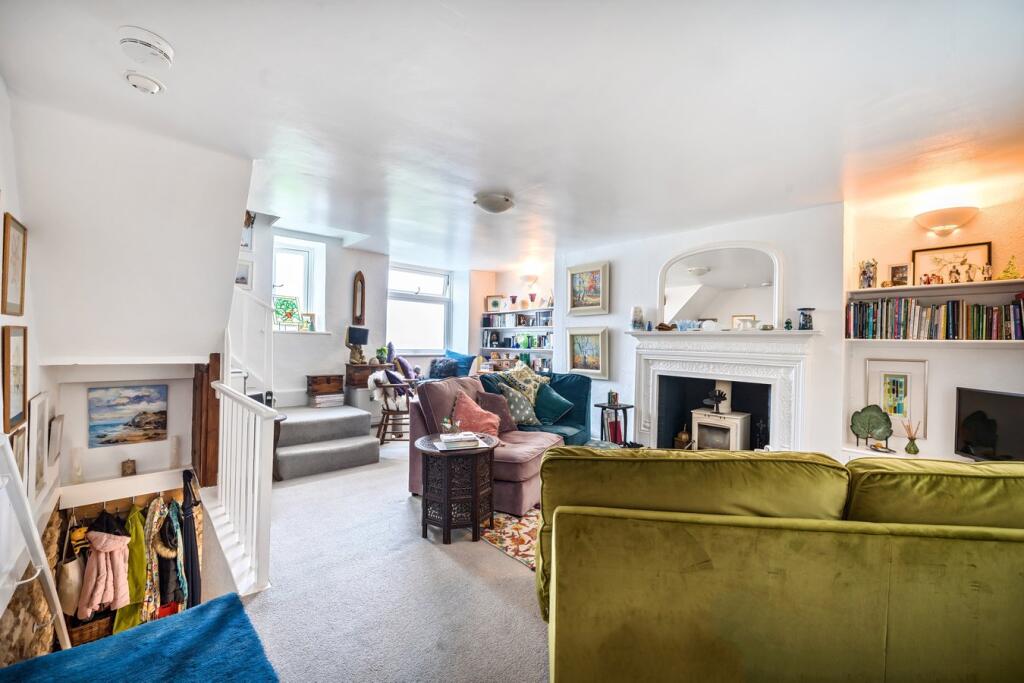 Hillview Cottage, Rodborough Lane, Stroud, GL5 photo 3