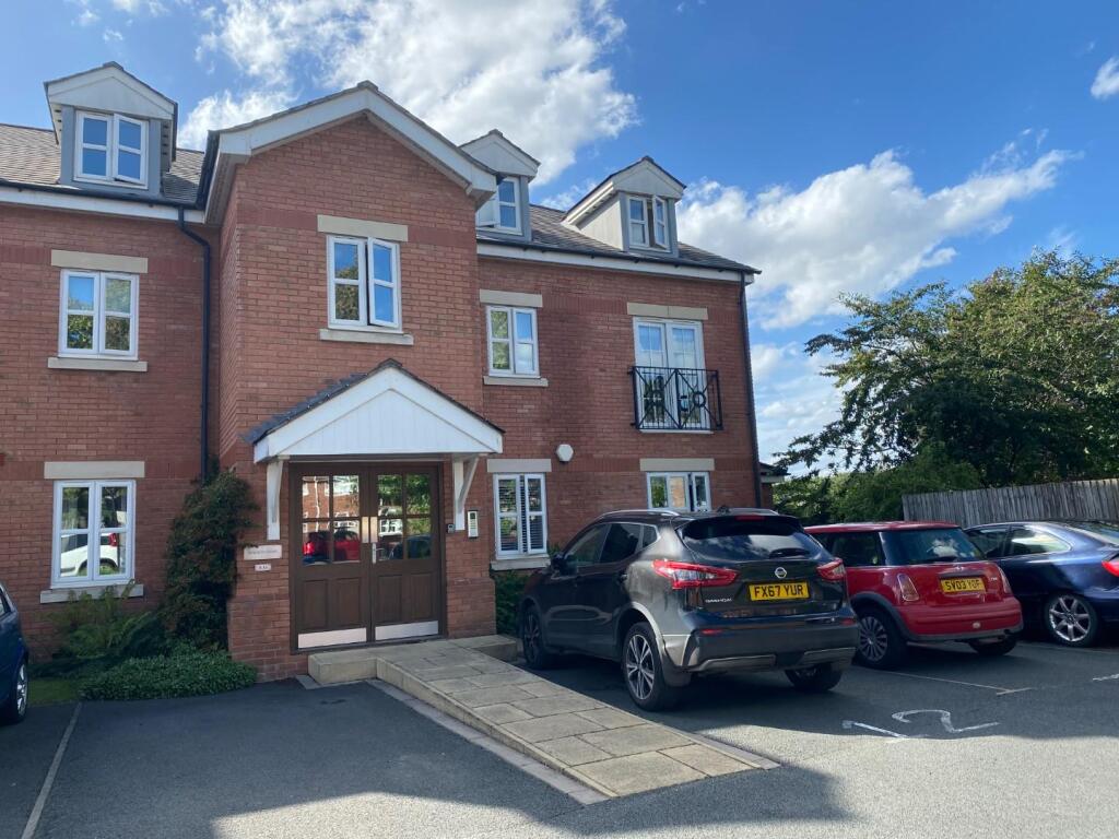 Main image of property: Knights Court, Linen Street, Warwick