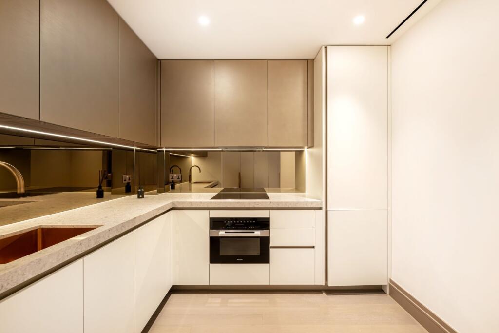 The Lucan, 2 Lucan Place, London, SW3 – pohled 4