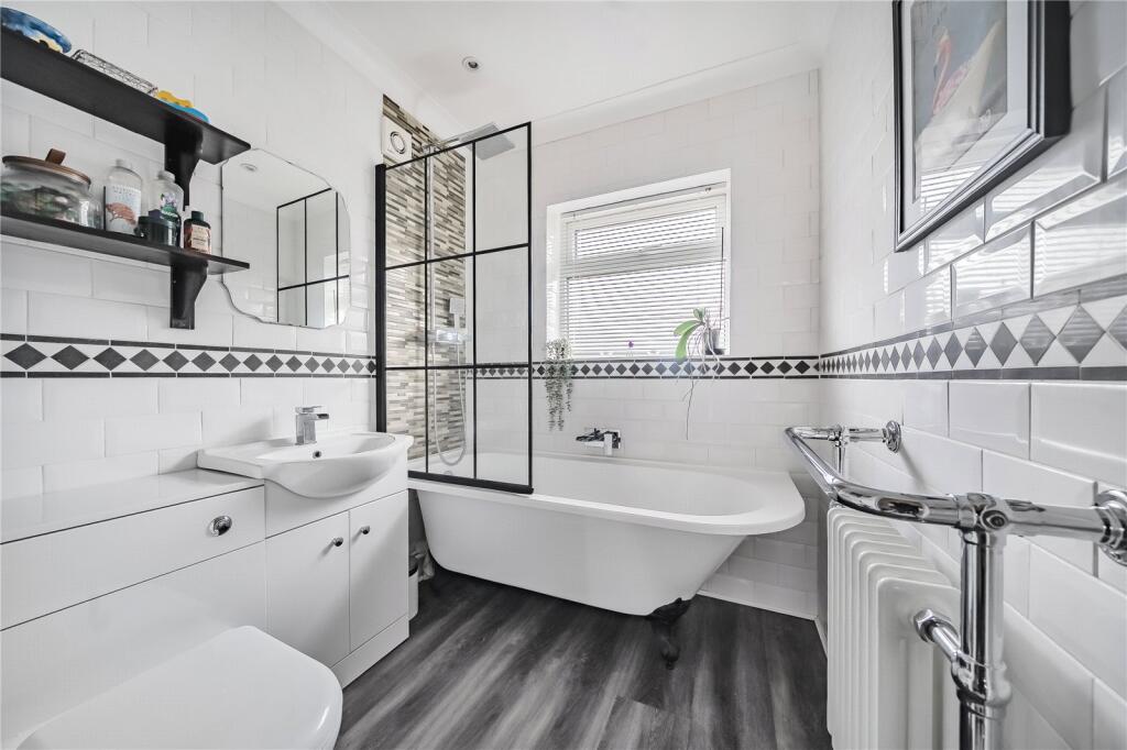 Tadfield Road, Romsey, Hampshire, SO51 photo 5