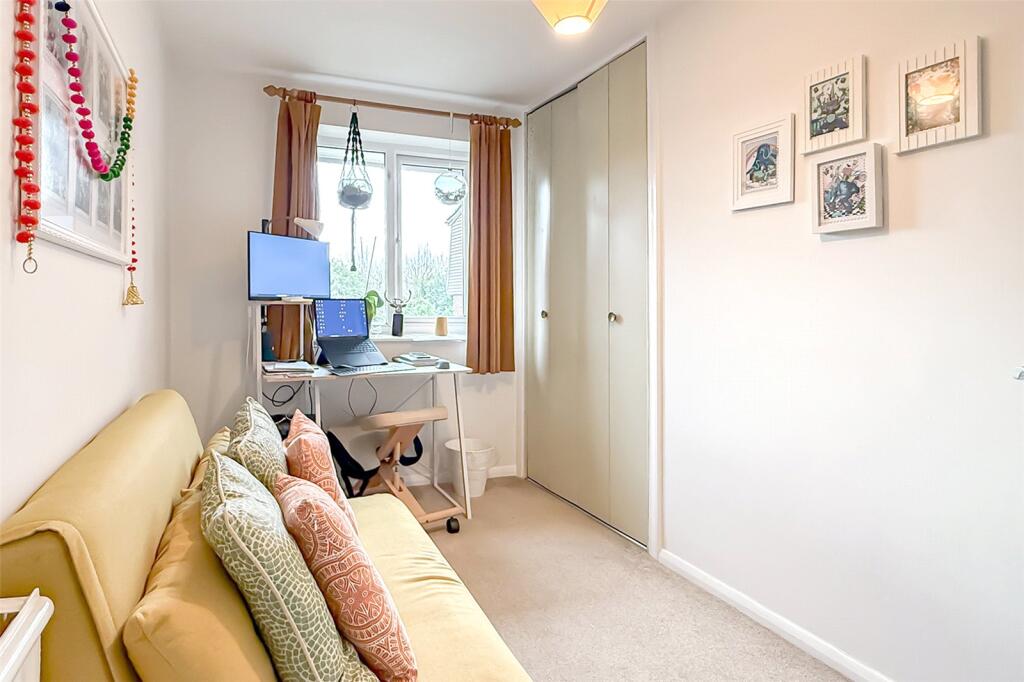 Additional image 6 of Chepstow, Douglas Road, Harpenden, Hertfordshire, AL5