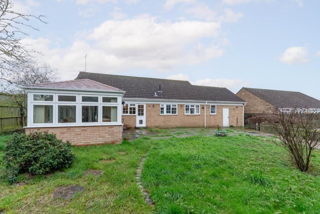 Windsor Close, St. Ives, Cambridgeshire, PE27 3DW photo 4