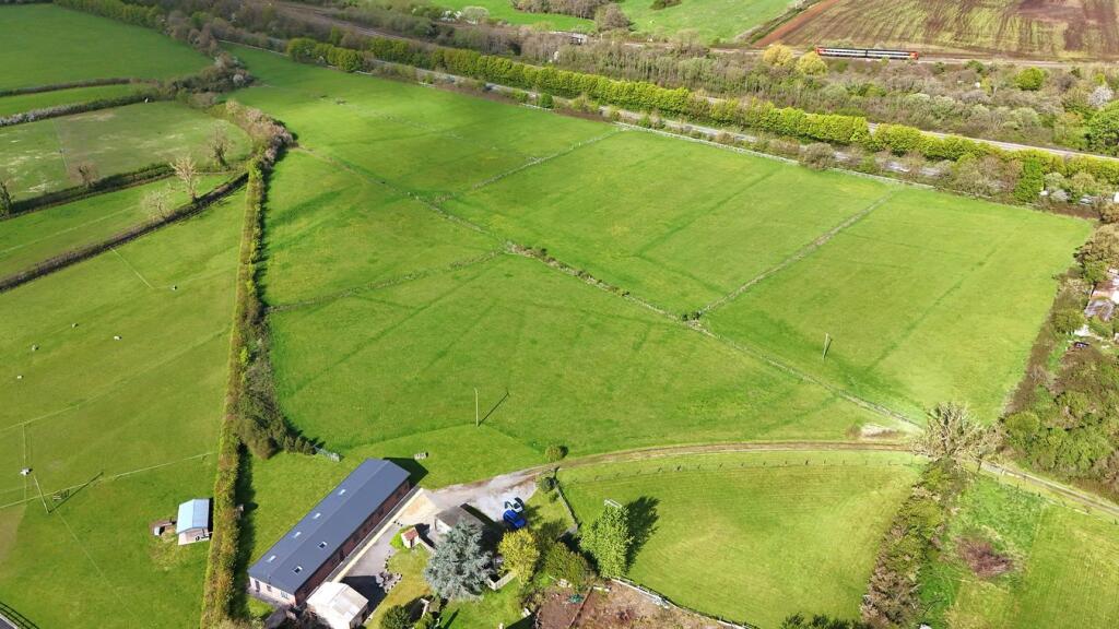 Contemporary barn-3 acres, Feltham, Nr Frome, BA11