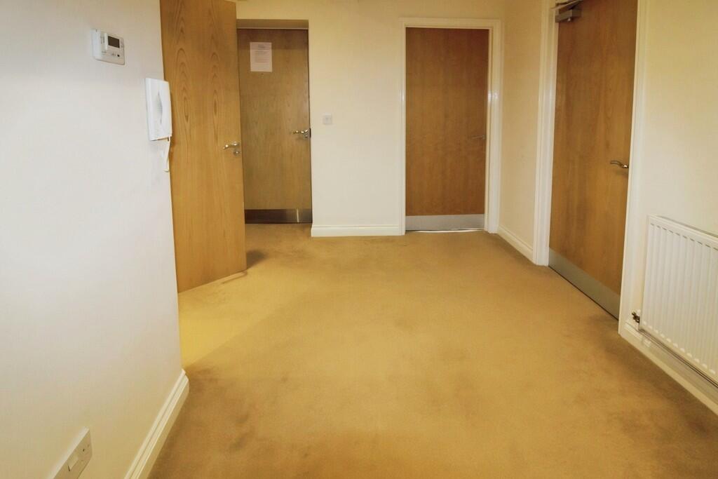 Apartment in Exeter - View 5