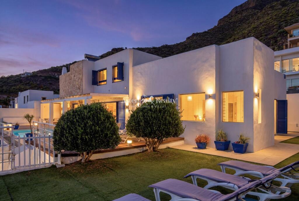 Main image of property: Canary Islands, Tenerife, Torviscas