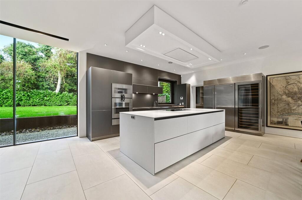 House in Stevenage - More