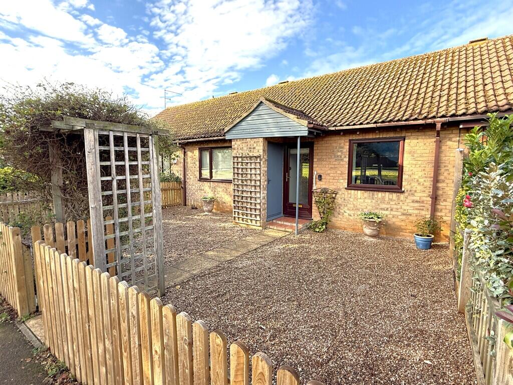 1 Bedroom Terraced in PE31 7SZ