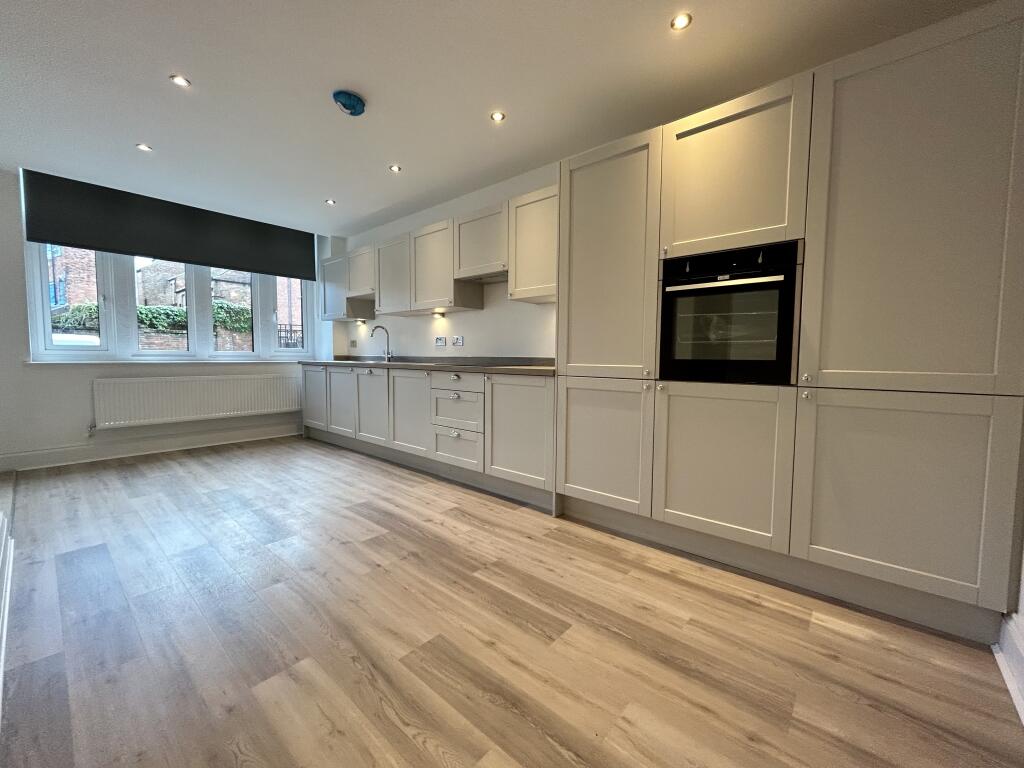 Apartment in Derby, Cathedral Quarter, Little Chester - View 2