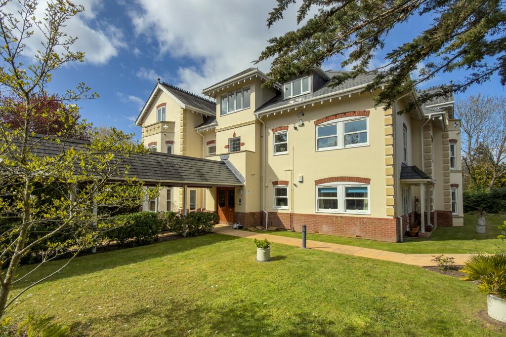 Main image of property: De Mauley Court, 3 De Mauley Road, Canford Cliffs
