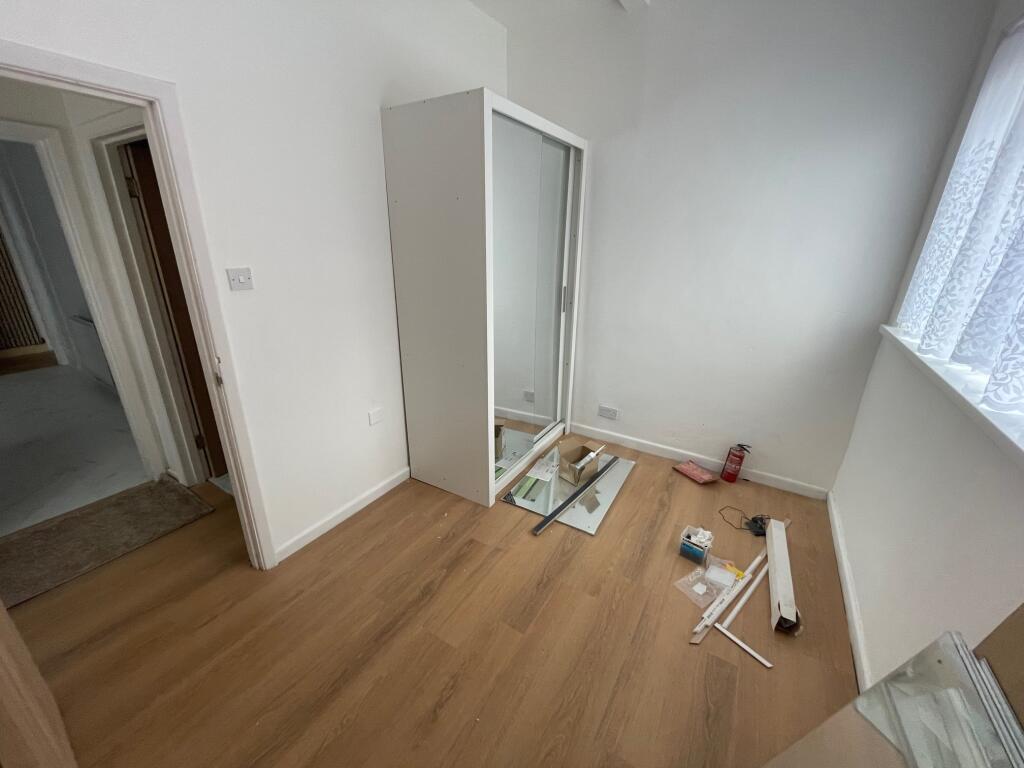 Apartment in Cowes, Isle of Wight - More
